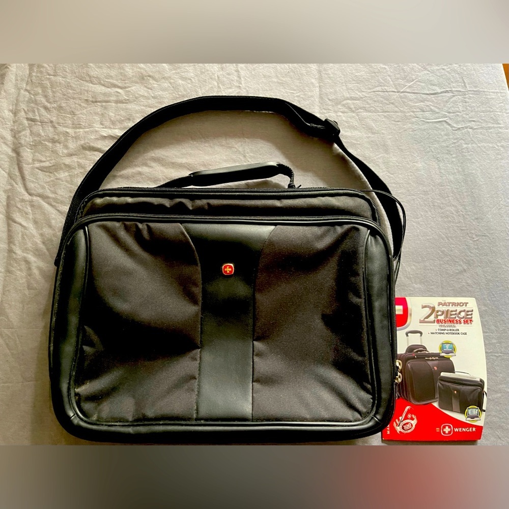 WENGER Patriot Laptop Case - Black - New